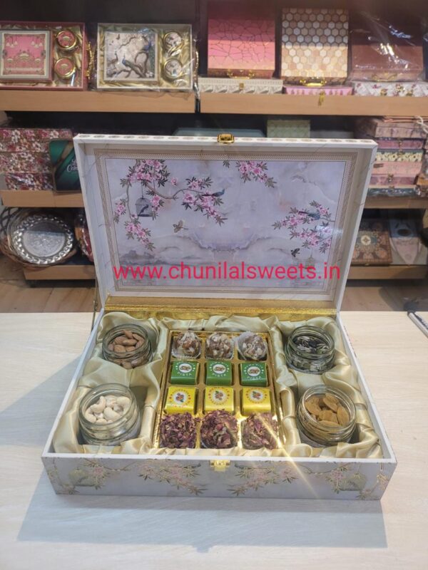 Customized Bhaji Boxes in Delhi